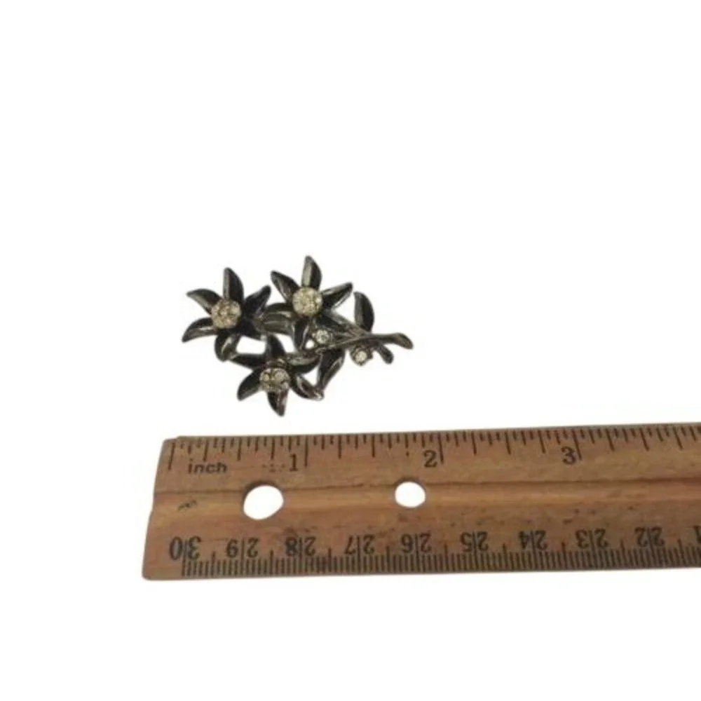 Vintage Old Black Enamel Flowers Clear Rhinestone Silver Toned Brooch Pin‎
